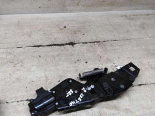 zamok-kryski-bagaznika-skoba-ford-focus-2-kabriolet-art-108273