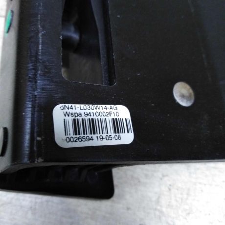 zamok-krysi-perednii-pravyi-ford-focus-2-kabriolet-art-108360-big-1