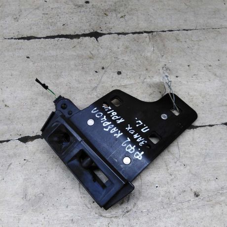 zamok-krysi-perednii-levyi-ford-focus-2-kabriolet-art-108376-big-0