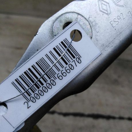 petlia-kapota-pravaia-renault-sandero-i-art-108491-big-1