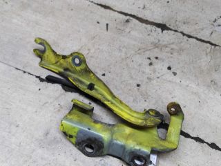 petlia-kapota-pravaia-mazda-3-bk-art-108614