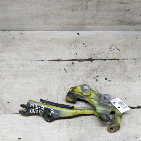 petlia-kapota-pravaia-mazda-3-bk-art-108614-big-2