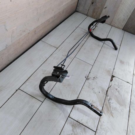 petlia-kryski-bagaznika-nissan-almera-classic-art-108688-big-0