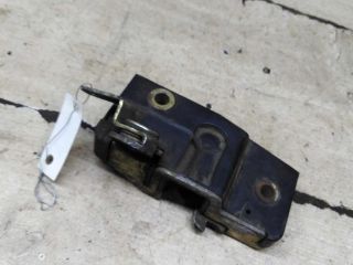 zamok-kryski-bagaznika-xlopuski-volkswagen-transporter-t4-art-109202