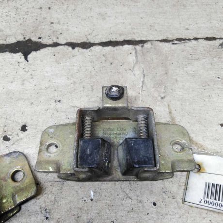 napravliaiushhie-kryski-bagaznika-volkswagen-transporter-t4-art-109503-big-2