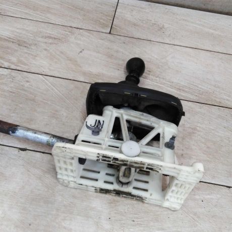 kulisa-mkpp-f16d3-chevrolet-lacetti-art-109958-big-3