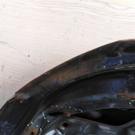 kryska-bagaznika-geely-emgrand-ec7-defekt-art-110108-big-3