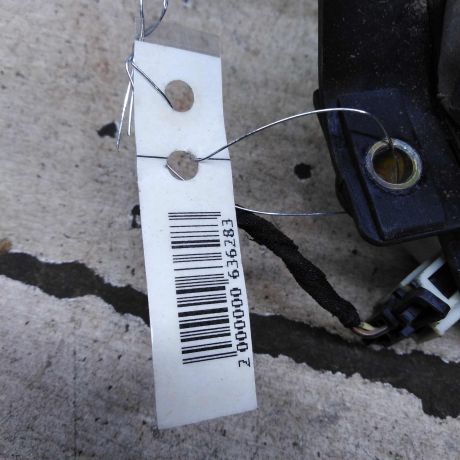 zamok-bagaznika-sedan-audi-a6-c5-knopka-art-110160-big-1