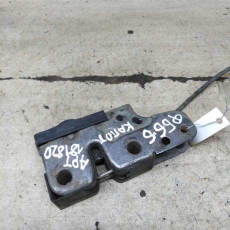 zamok-kapota-volkswagen-passat-b6-art-110257-big-1