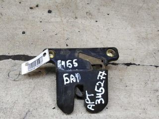 zamok-kryski-bagaznika-sedan-audi-a4-b5-art-110781