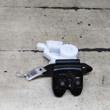 zamok-kryski-bagaznika-nissan-qashqai-ii-restailing-art-110795-big-1