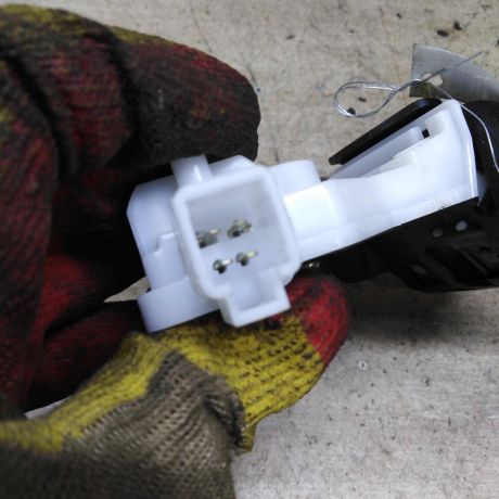 zamok-kryski-bagaznika-nissan-qashqai-ii-restailing-art-110795-big-3