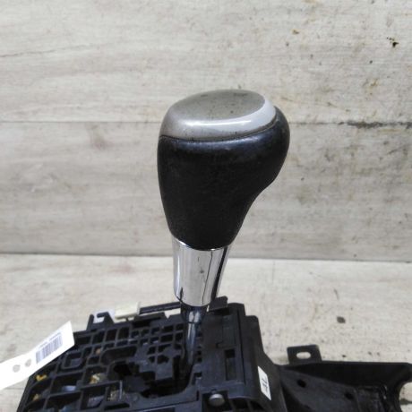 perekliucatel-akpp-selektor-toyota-rav4-iv-xa40-art-111351-big-5