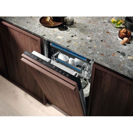vstraivaemye-electrolux-kemb3301l-big-7