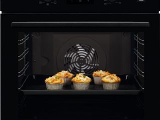 vstraivaemaia-elektriceskaia-duxovka-electrolux-eod3c70tk