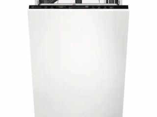 vstraivaemye-electrolux-eeg62300l