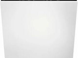 vstraivaemye-electrolux-ees48200l