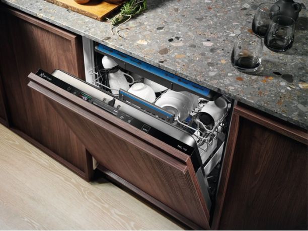 vstraivaemye-electrolux-ees48200l-big-8