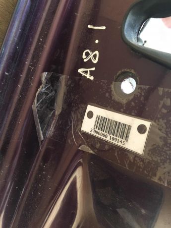 dver-peredniaia-levaia-audi-a8-d2-art-18438-big-3