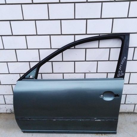 dver-peredniaia-volkswagen-passat-b5-defekt-art-19386-big-0