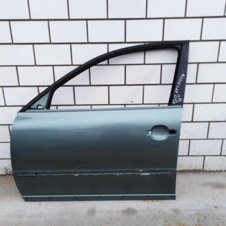 dver-peredniaia-volkswagen-passat-b5-defekt-art-19386-big-2