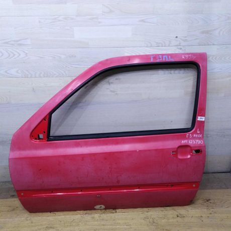 dver-peredniaia-levaia-volkswagen-golf-3-art-19845-big-0