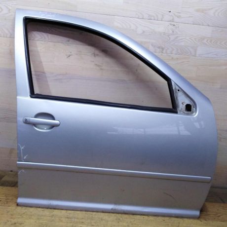 dver-peredniaia-pravaia-volkswagen-bora-art-23043-big-3