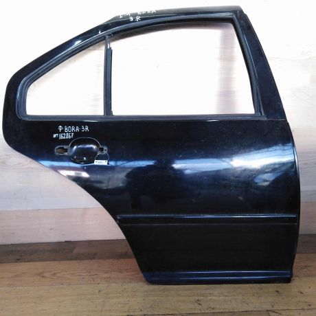 dver-zadniaia-pravaia-volkswagen-bora-art-24259-big-1