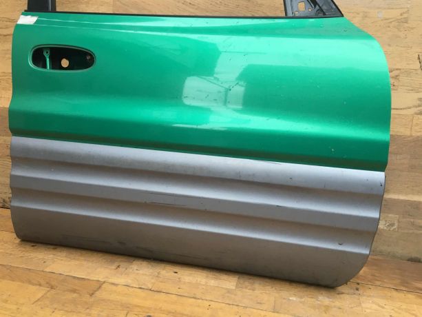 dver-peredniaia-pravaia-toyota-rav4-art-24585-big-2