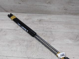 amortizator-kapota-audi-a8-d2-art-24997