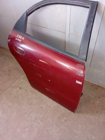dver-zadniaia-pravaia-daewoo-nubira-1-art-27480-big-1