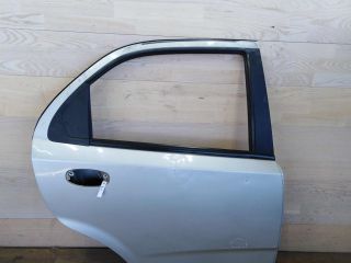 dver-zadniaia-pravaia-chevrolet-aveo-t200-sedan-art-29750