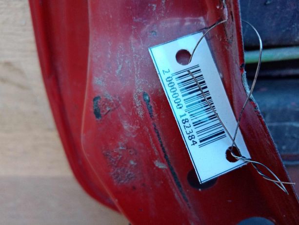 dver-zadniaia-levaia-audi-a6-c4-art-31022-big-2