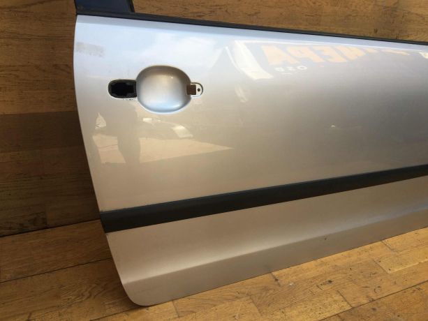 dver-pravaia-kupe-volkswagen-polo-4-2003-g-art-32506-big-2