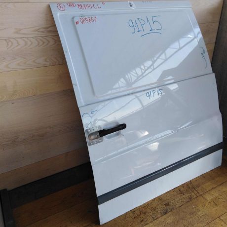 dver-otkatnaia-levaia-mercedes-vito-w638-art-35122-big-1