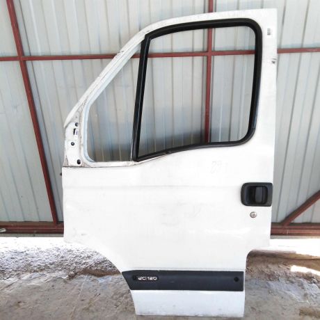 dver-peredniaia-levaia-renault-master-pdm-art-36723-big-0