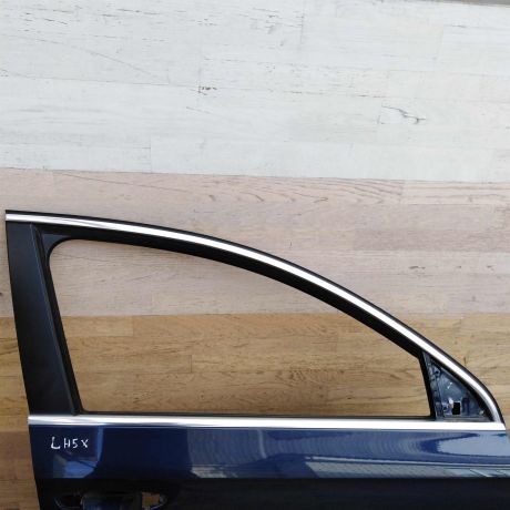 dver-peredniaia-pravaia-volkswagen-passat-b7-lh5x-art-40626-big-3