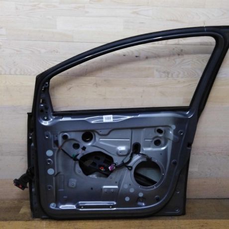 dver-peredniaia-pravaia-volkswagen-golf-plus-05gv-art-41245-big-1