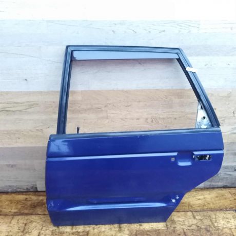 dver-zadniaia-levaia-volkswagen-passat-b3-sedan-art-42158-big-0