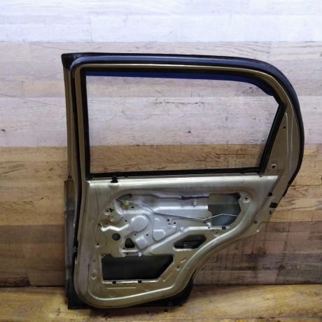 dver-zadniaia-pravaia-daewoo-matiz-defekt-art-43287-big-2