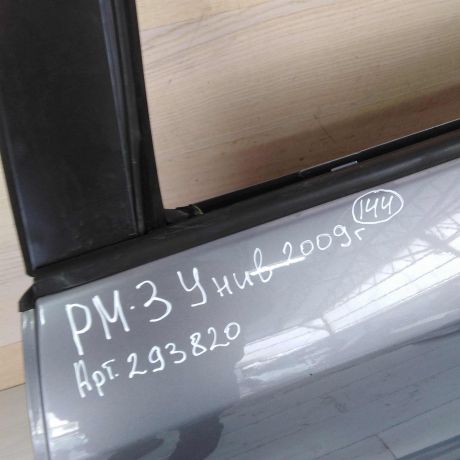 dver-zadniaia-levaia-renault-megane-iii-universal-art-45381-big-2