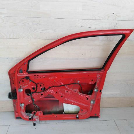 dver-peredniaia-pravaia-skoda-octavia-tour-art-46619-big-6