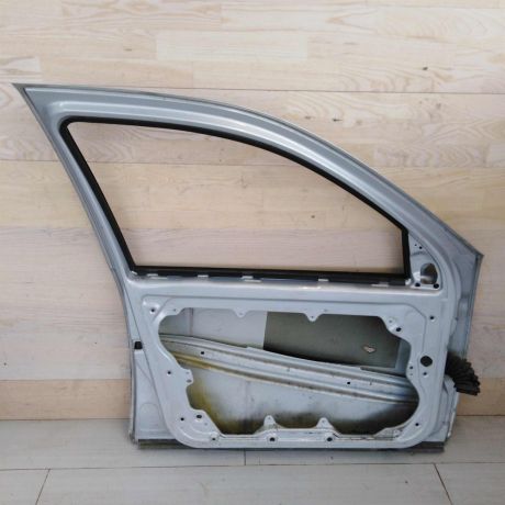 dver-peredniaia-levaia-volkswagen-golf-4-volkswagen-bora-defekt-art-46620-big-6