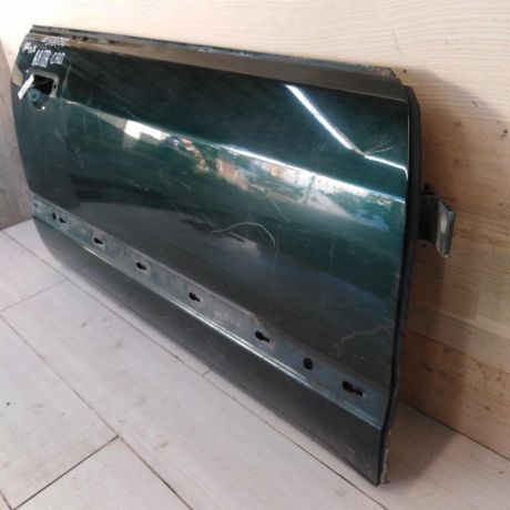 dver-peredniaia-pravaia-audi-a8-d2-art-46622-big-2