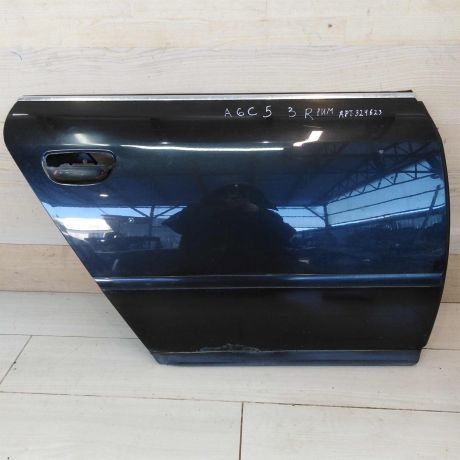 dver-zadniaia-pravaia-audi-a6-c5-do-rest-defekt-art-46856-big-0