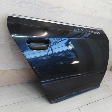 dver-zadniaia-pravaia-audi-a6-c5-do-rest-defekt-art-46856-big-2
