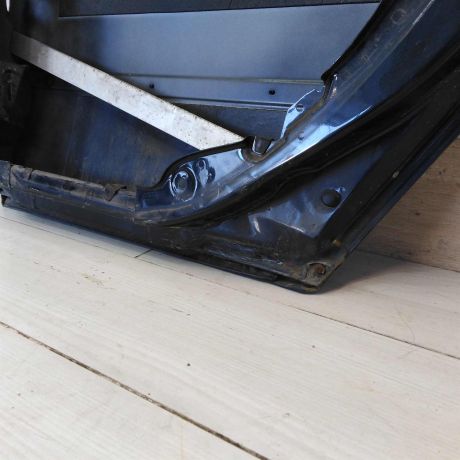 dver-zadniaia-pravaia-audi-a6-c5-do-rest-defekt-art-46856-big-5