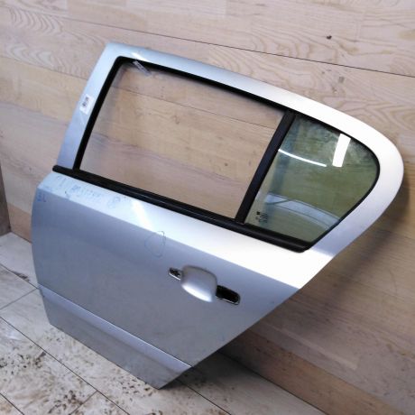 dver-zadniaia-levaia-opel-astra-h-xetcbek-art-47778-big-1