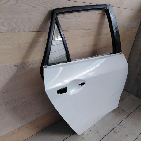 dver-zadniaia-pravaia-xetcbek-mazda-3-bl-art-48366-big-4