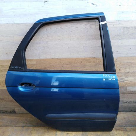 dver-zadniaia-pravaia-renault-scenic-1-do-rest-art-49088-big-0